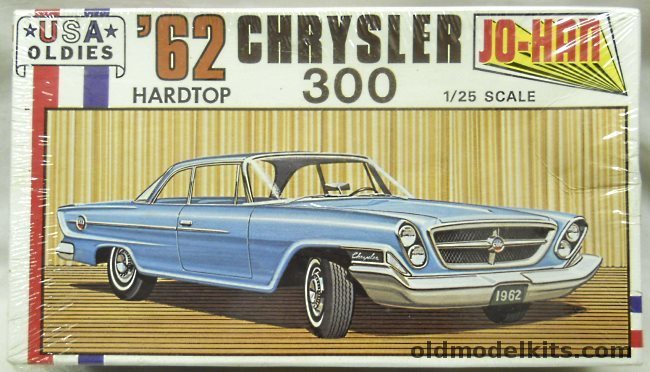 Jo-Han 1/25 1962 Chrysler 300 2 Door Hardtop, C-4062 plastic model kit